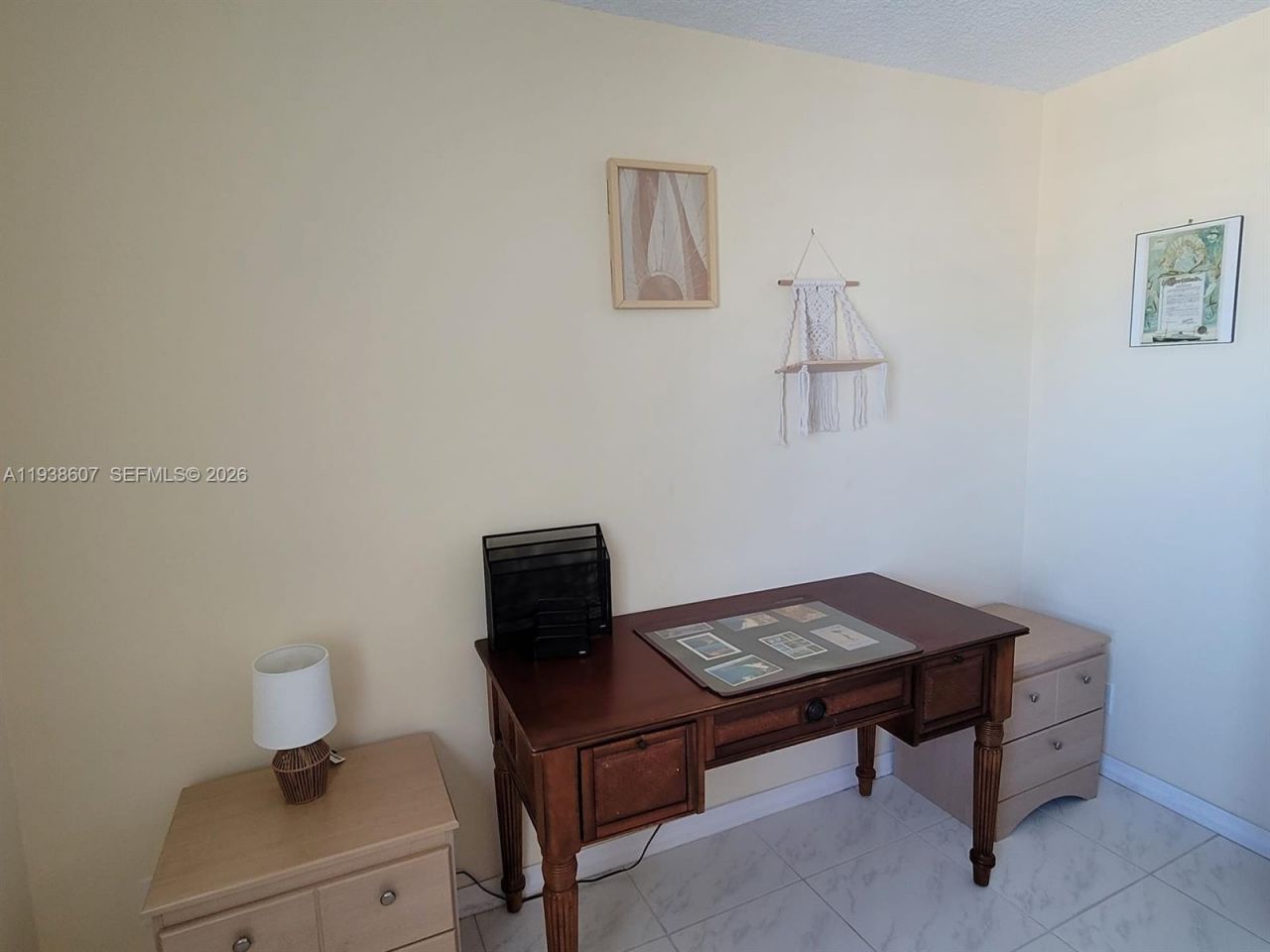 401 Golden Isles Dr , Unit 1114, Hallandale Beach, FL 33009 Photo