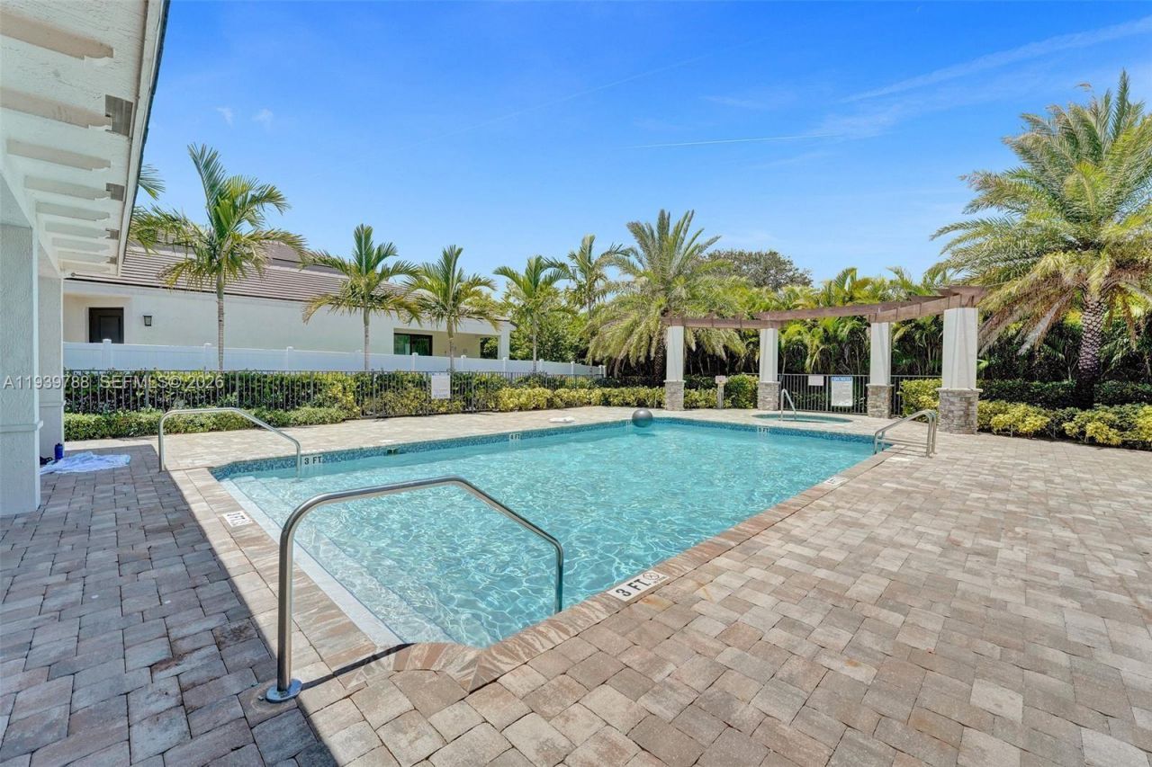 250 NW 33rd Ln, Pompano Beach, FL 33069 Photo