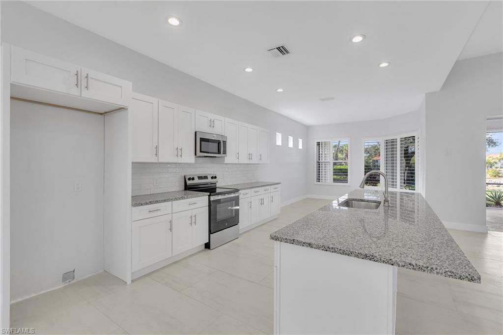 11099 Sea Tropic Ln, Fort Myers, FL 33908 Photo