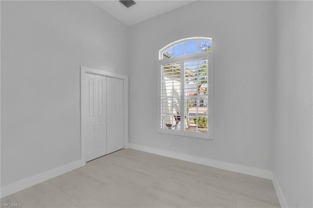 11099 Sea Tropic Ln, Fort Myers, FL 33908 Photo