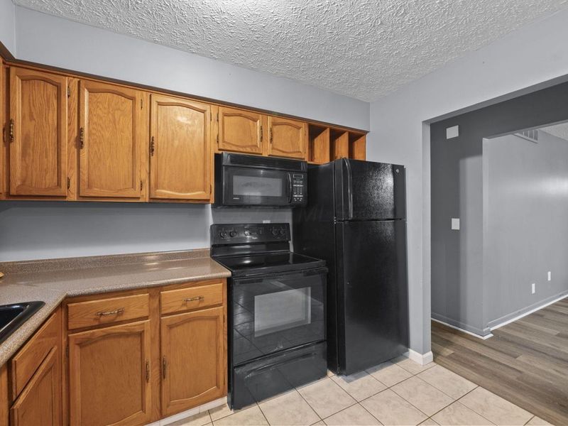 2706 Moundcrest Street, Columbus, OH 43232 Photo 10