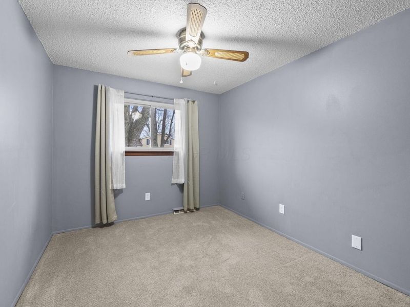 2706 Moundcrest Street, Columbus, OH 43232 Photo 22