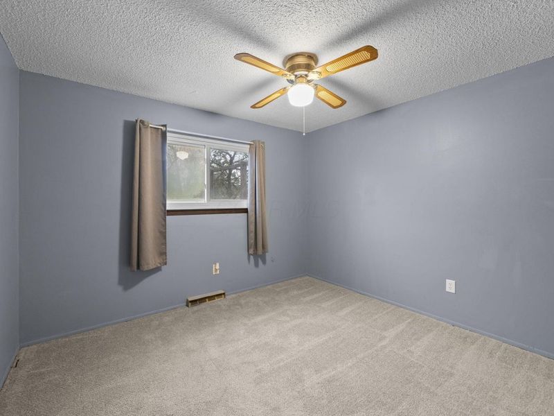 2706 Moundcrest Street, Columbus, OH 43232 Photo 23