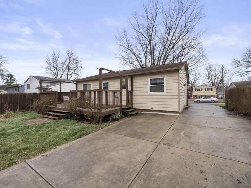 2706 Moundcrest Street, Columbus, OH 43232 Photo 28