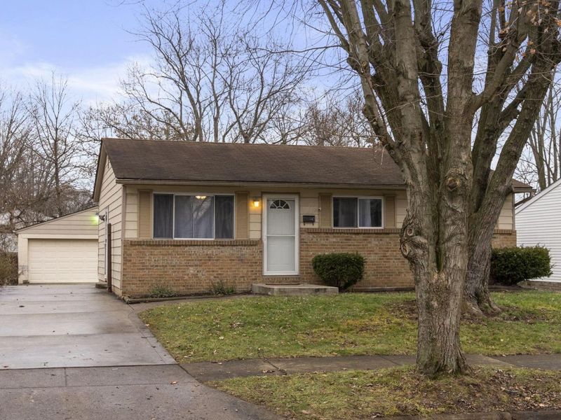 2706 Moundcrest Street, Columbus, OH 43232 Photo 3