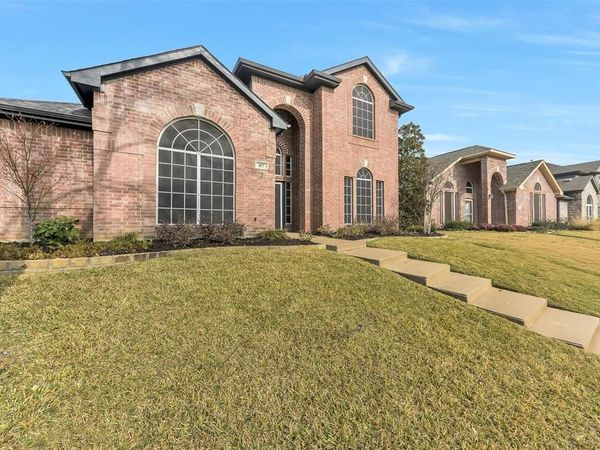 857 SUMMIT POINTE, Lewisville, TX 75077