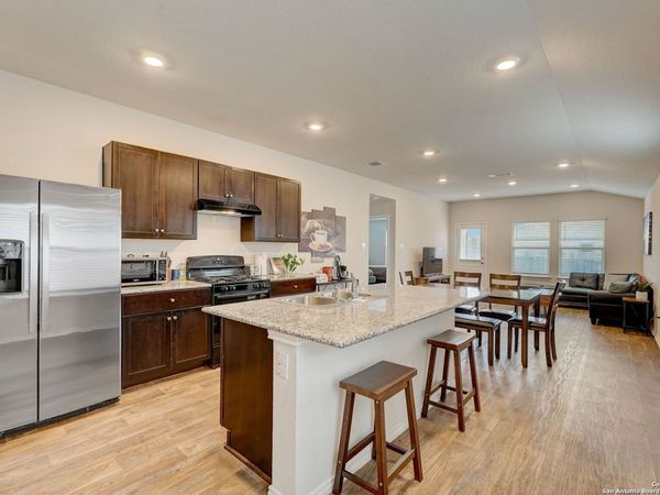 12114 Mulberry crk, San Antonio, TX 78245