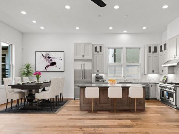 1719 Spyglass DR, Unit 16, Austin, TX 78746