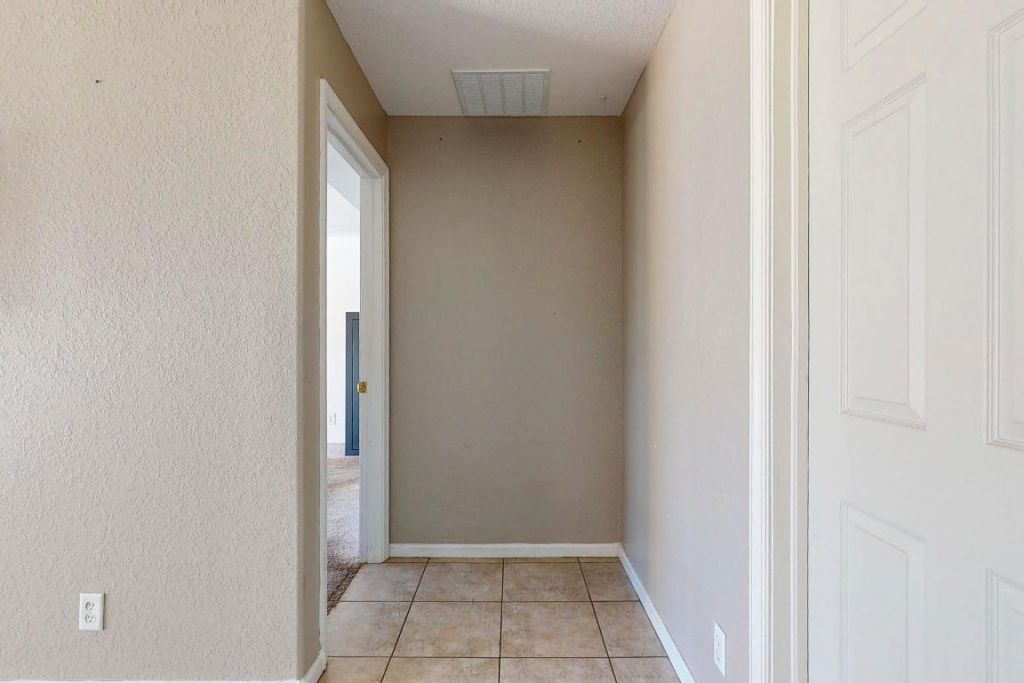 6147 NW East Deville Circle, Port Saint Lucie, FL 34986 Photo