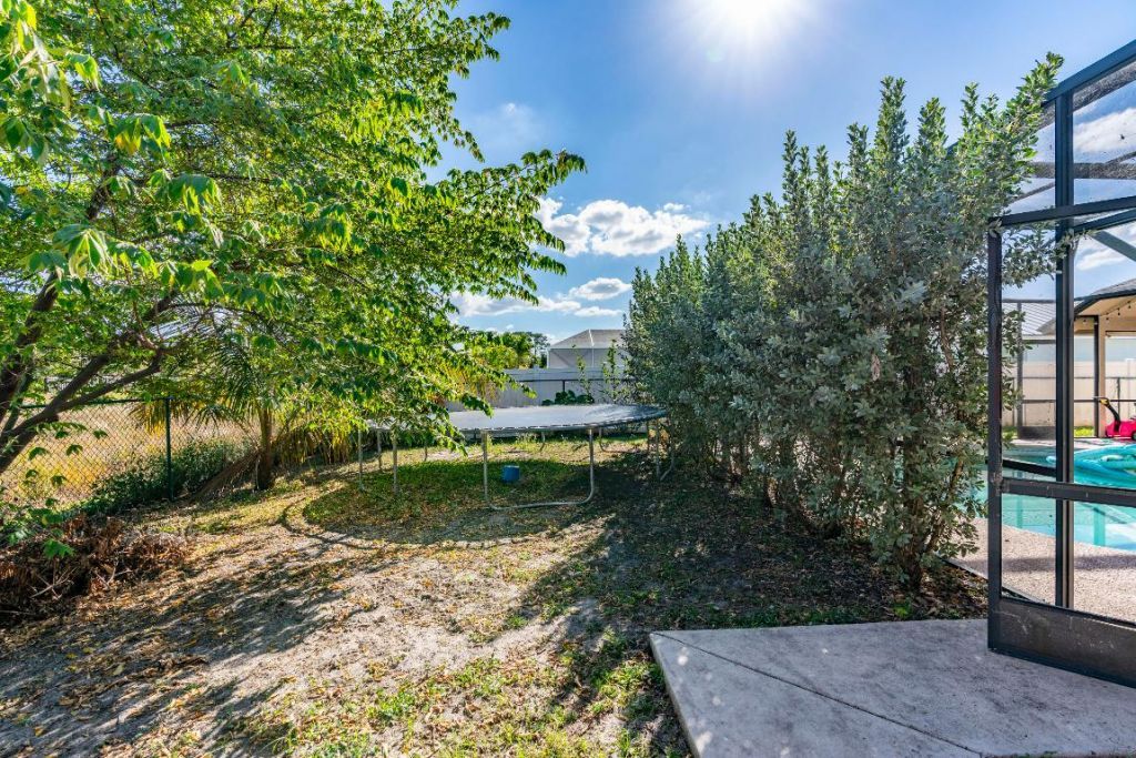 6147 NW East Deville Circle, Port Saint Lucie, FL 34986 Photo