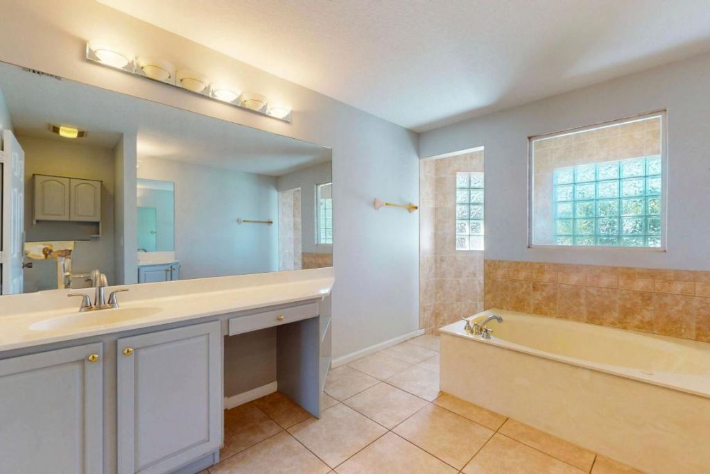 6147 NW East Deville Circle, Port Saint Lucie, FL 34986 Photo