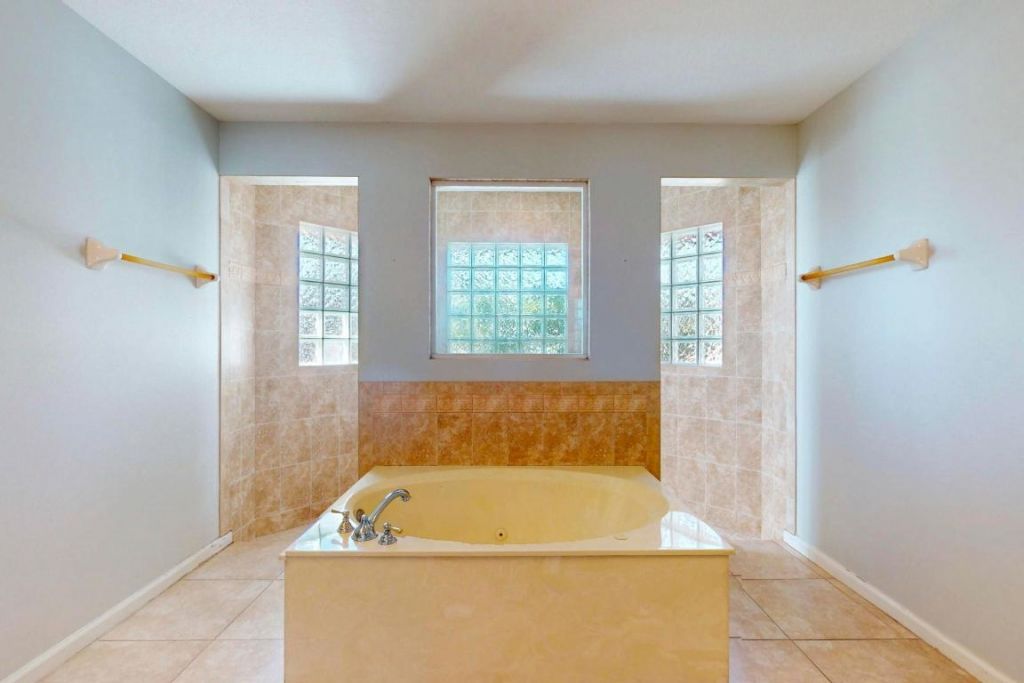 6147 NW East Deville Circle, Port Saint Lucie, FL 34986 Photo