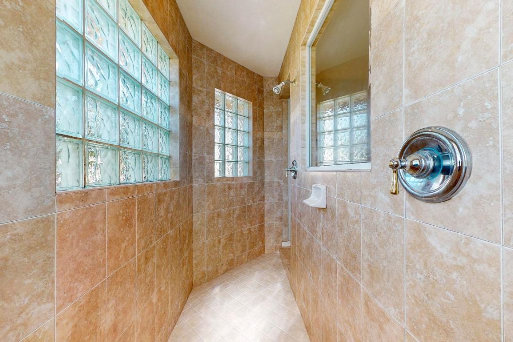 6147 NW East Deville Circle, Port Saint Lucie, FL 34986 Photo