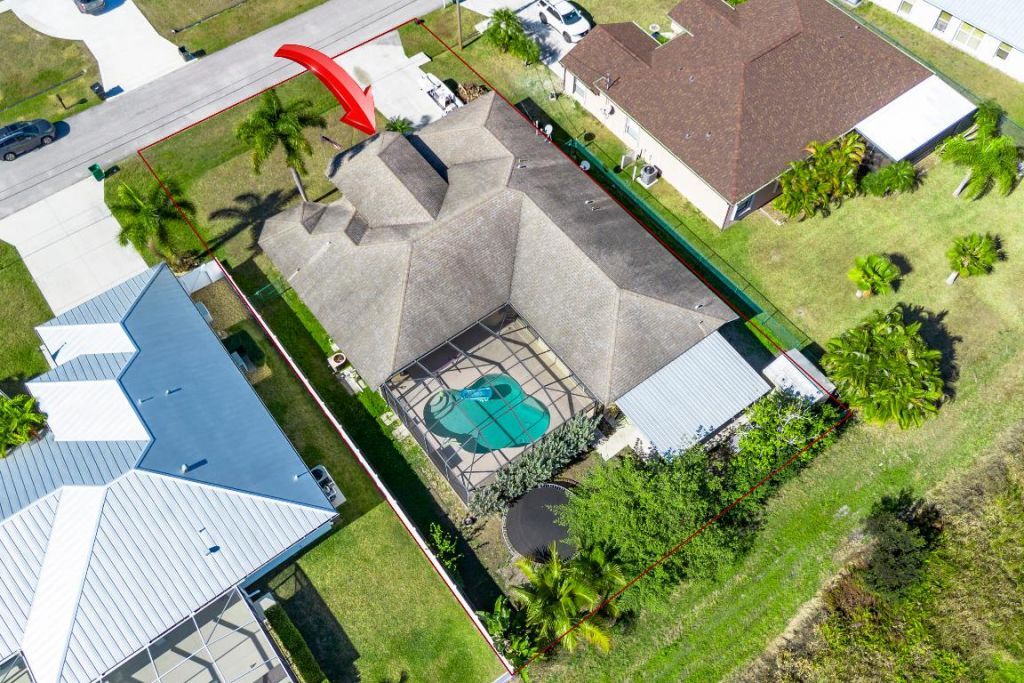 6147 NW East Deville Circle, Port Saint Lucie, FL 34986 Photo