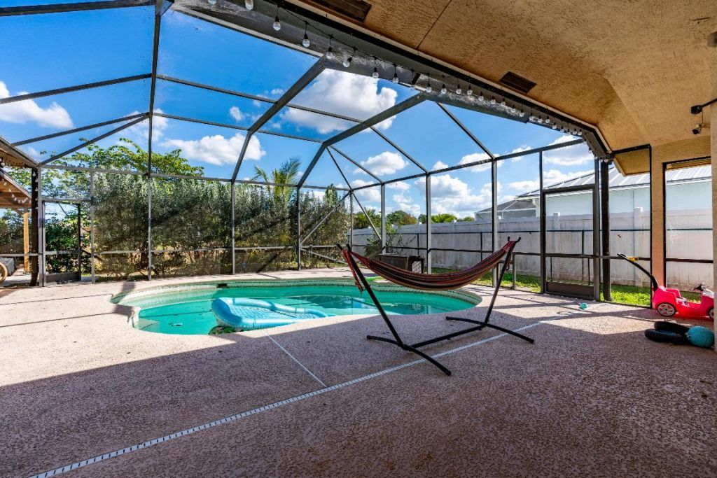 6147 NW East Deville Circle, Port Saint Lucie, FL 34986 Photo