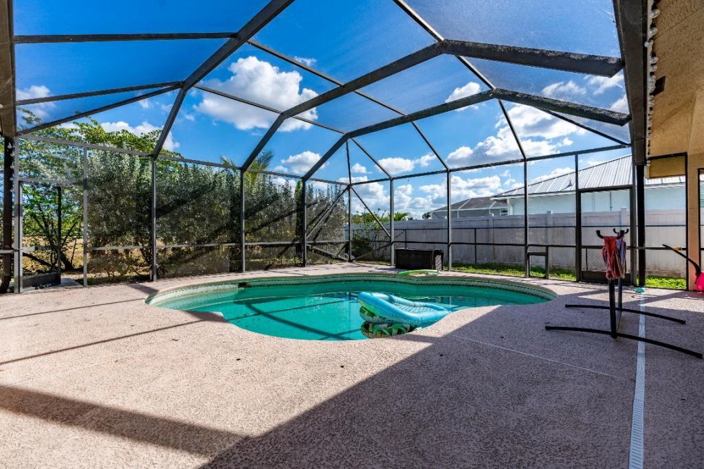 6147 NW East Deville Circle, Port Saint Lucie, FL 34986 Photo