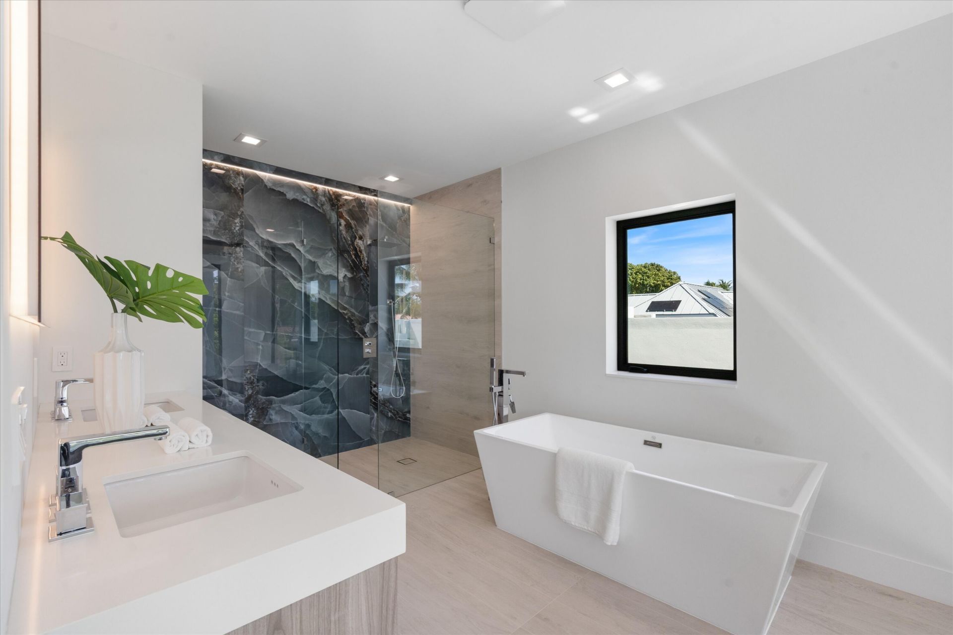 508 NE 9th Avenue, Fort Lauderdale, FL 33301 Photo