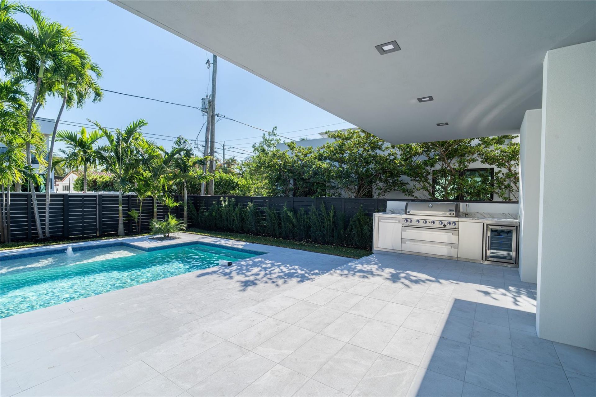 508 NE 9th Avenue, Fort Lauderdale, FL 33301 Photo