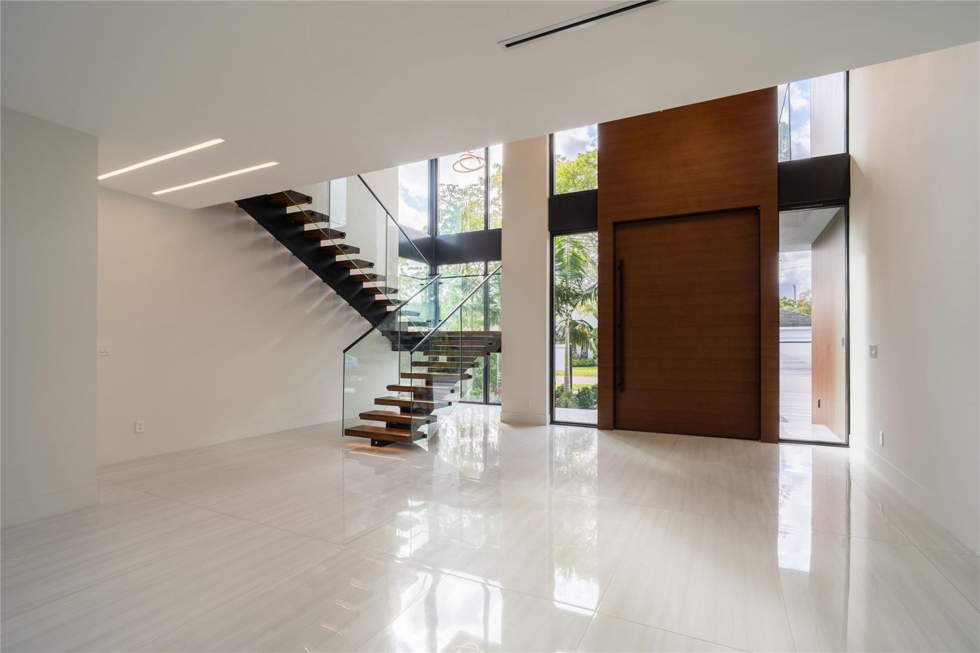 508 NE 9th Avenue, Fort Lauderdale, FL 33301 Photo