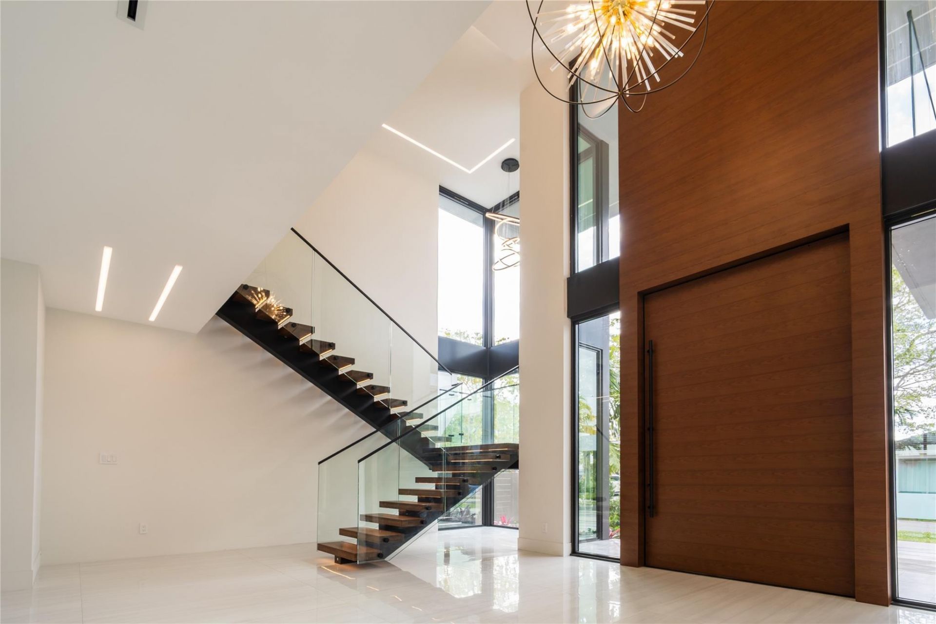 508 NE 9th Avenue, Fort Lauderdale, FL 33301 Photo