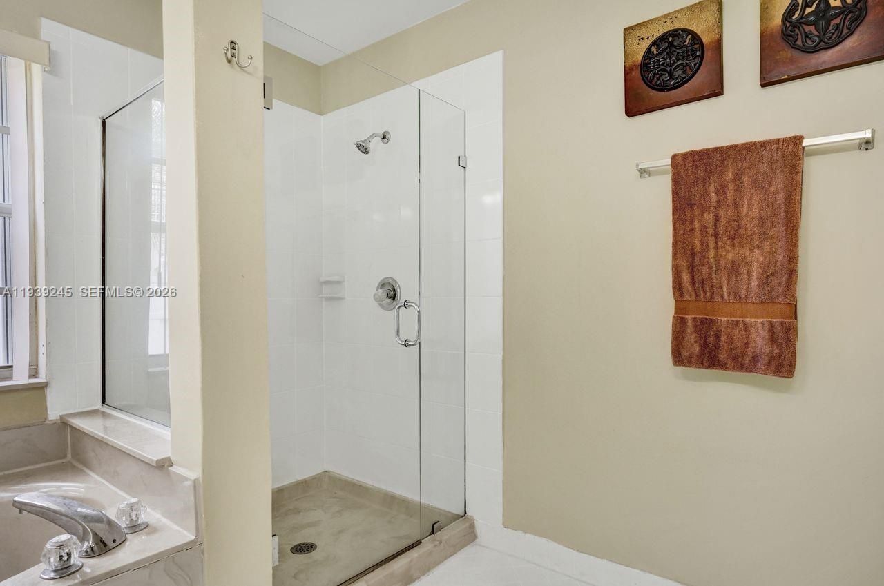 581 Slippery Rock Rd, Weston, FL 33327 Photo