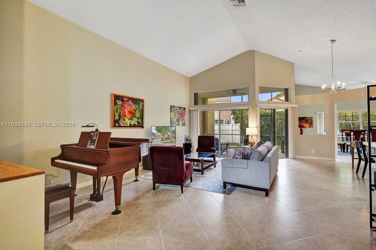 581 Slippery Rock Rd, Weston, FL 33327 Photo