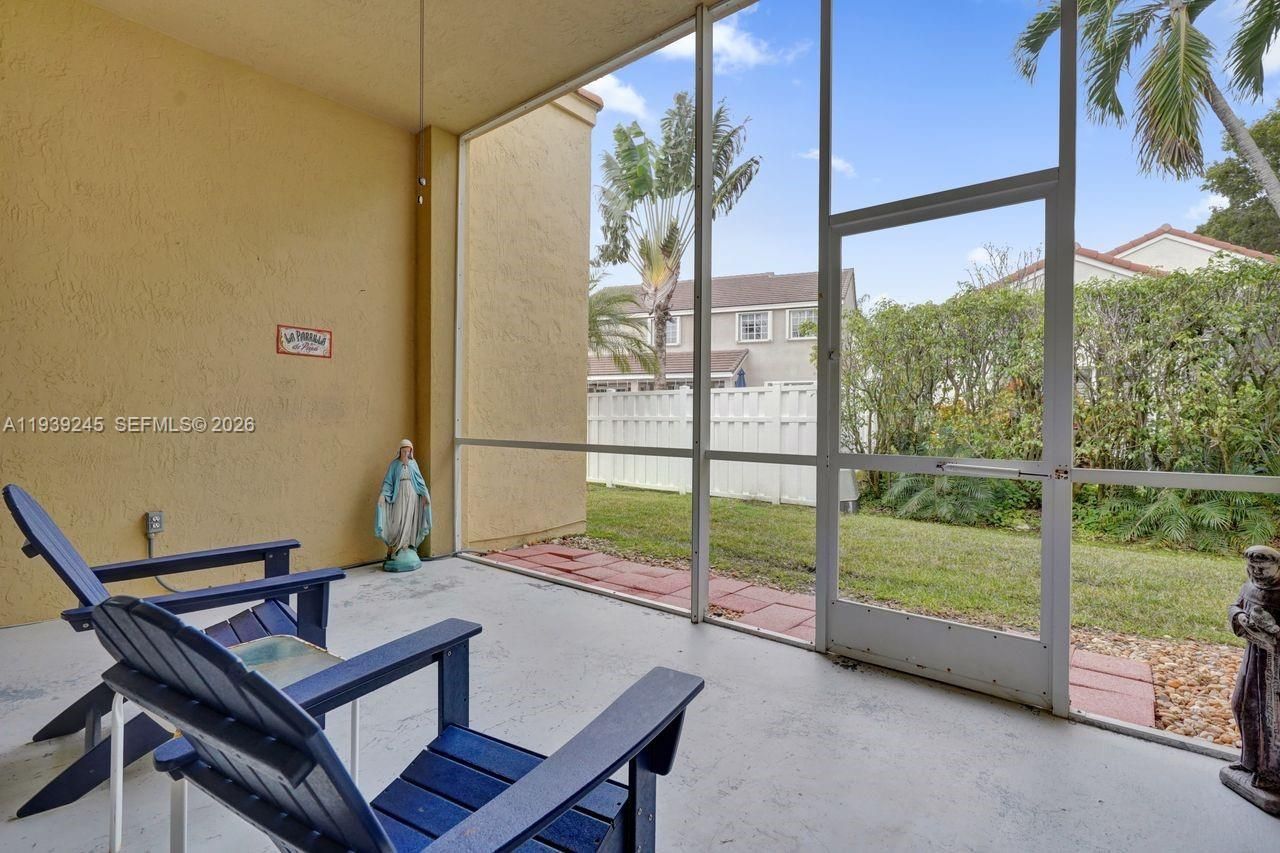 581 Slippery Rock Rd, Weston, FL 33327 Photo