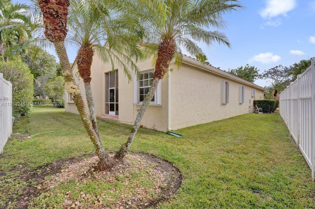 581 Slippery Rock Rd, Weston, FL 33327 Photo