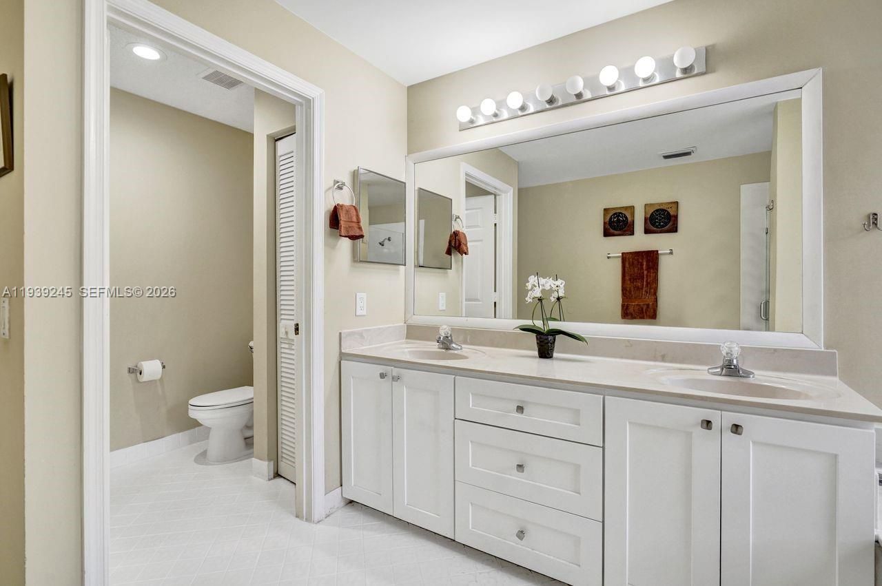 581 Slippery Rock Rd, Weston, FL 33327 Photo