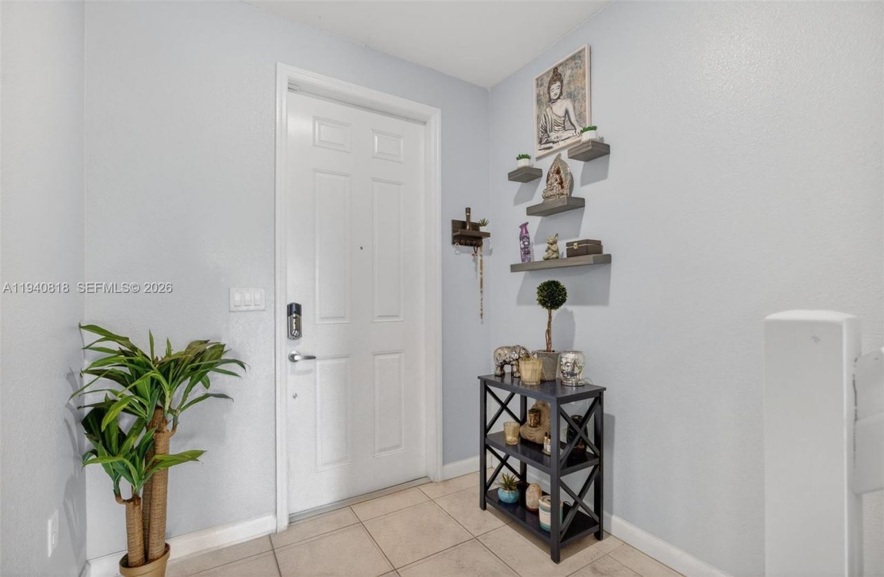 3756 NE 1st St, Homestead, FL 33033 Photo