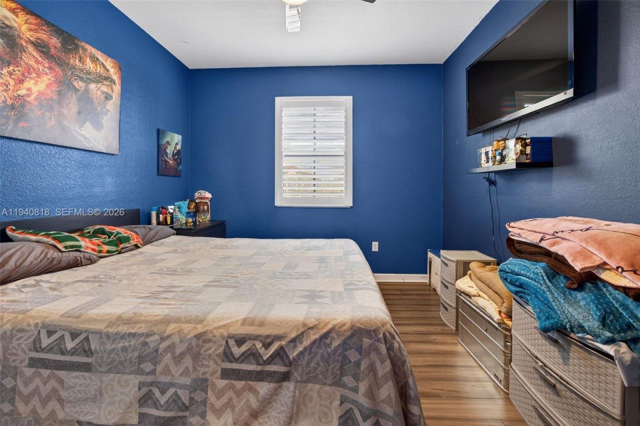 3756 NE 1st St, Homestead, FL 33033 Photo