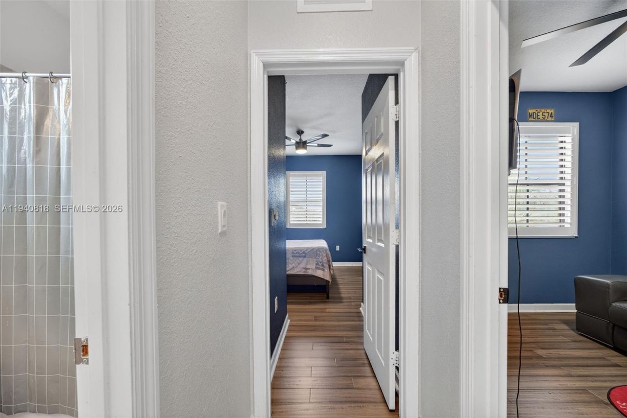 3756 NE 1st St, Homestead, FL 33033 Photo