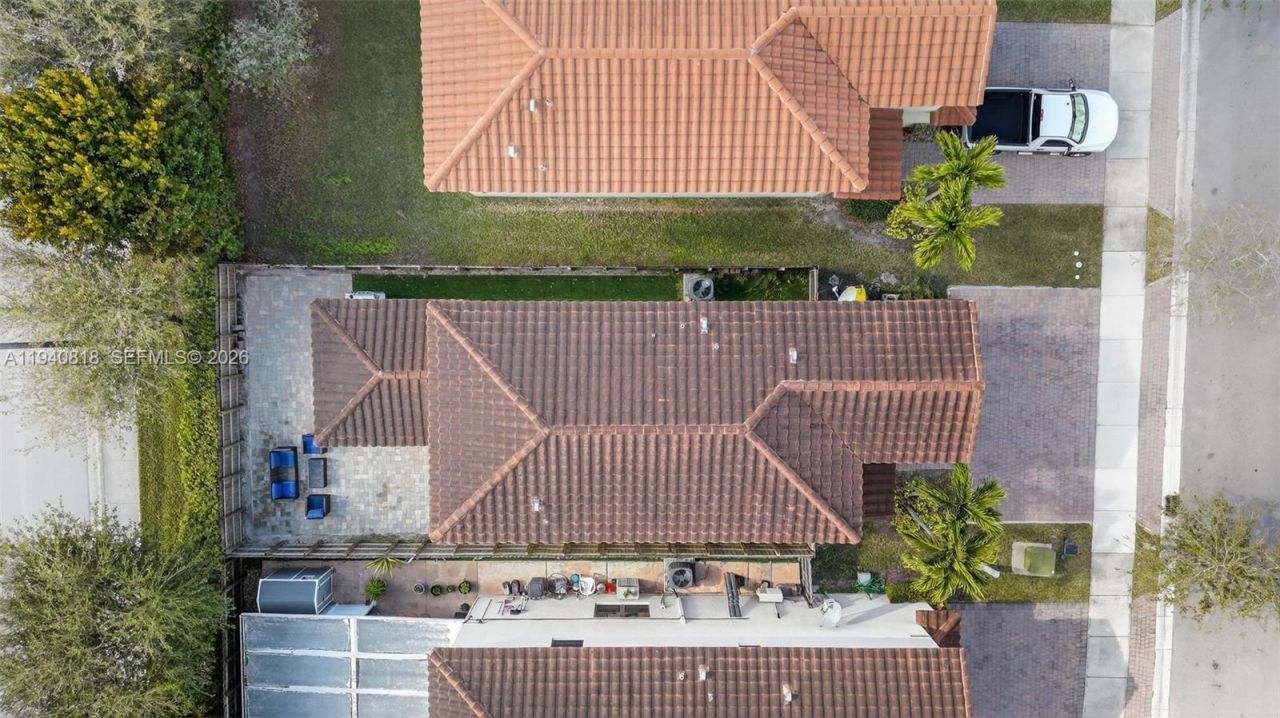 3756 NE 1st St, Homestead, FL 33033 Photo