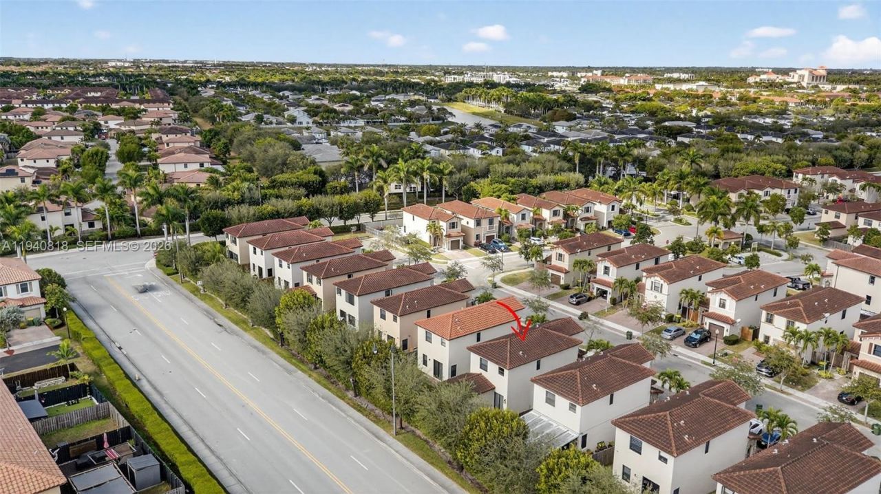 3756 NE 1st St, Homestead, FL 33033 Photo