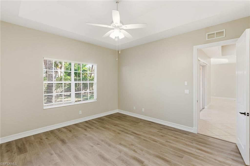 4854 Europa Dr, Naples, FL 34105 Photo
