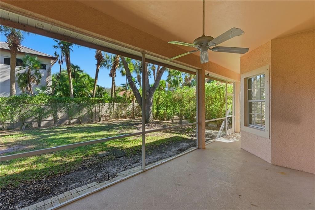 4854 Europa Dr, Naples, FL 34105 Photo