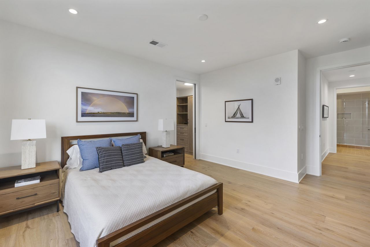 5444 Southern Pines Lane Photo 18