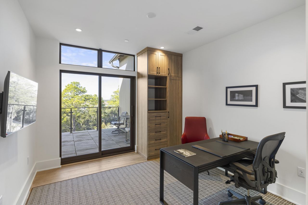 5444 Southern Pines Lane Photo 27