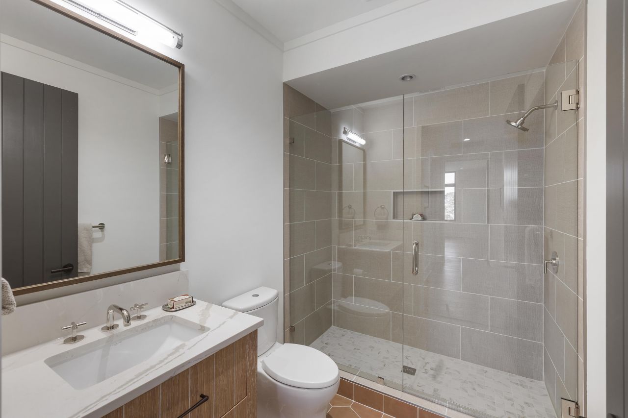 5444 Southern Pines Lane Photo 28