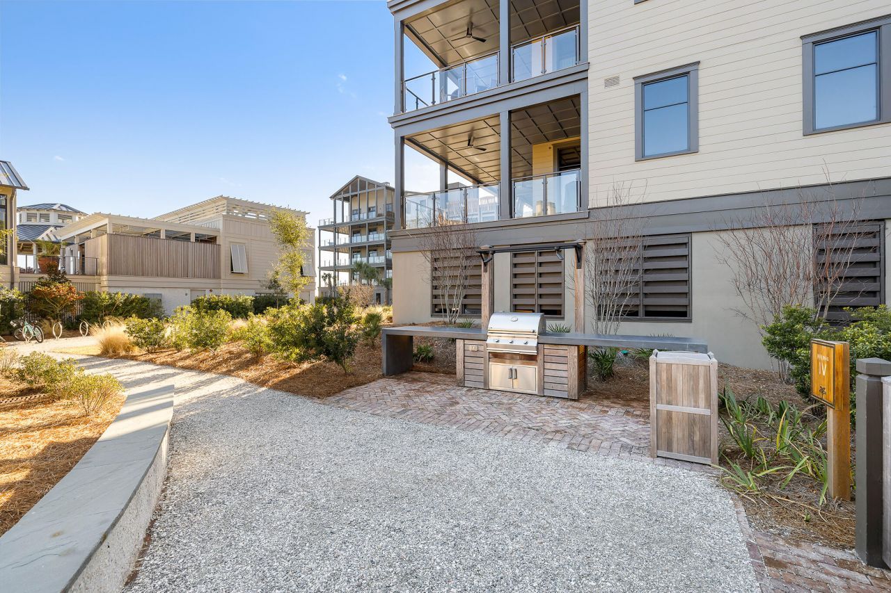 5444 Southern Pines Lane Photo 45