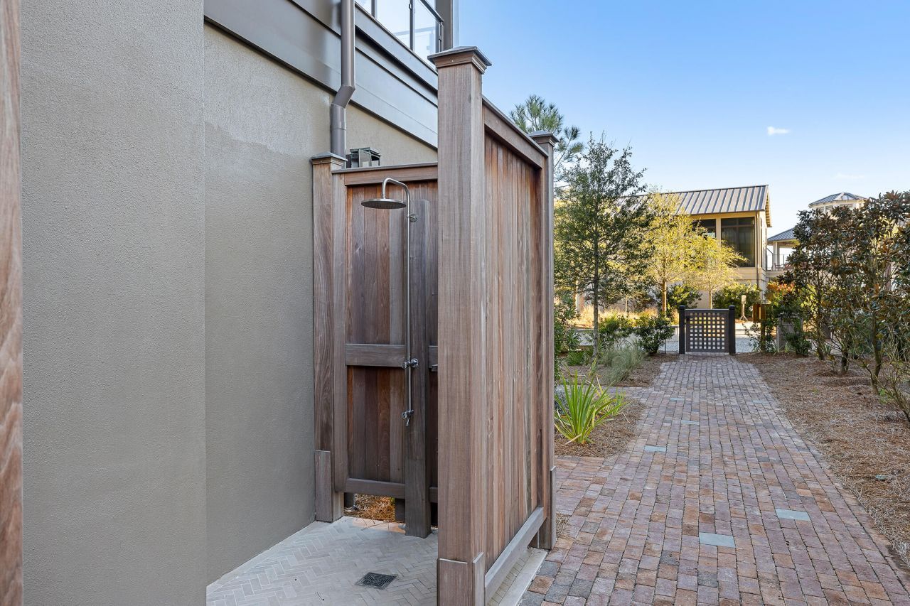 5444 Southern Pines Lane Photo 47