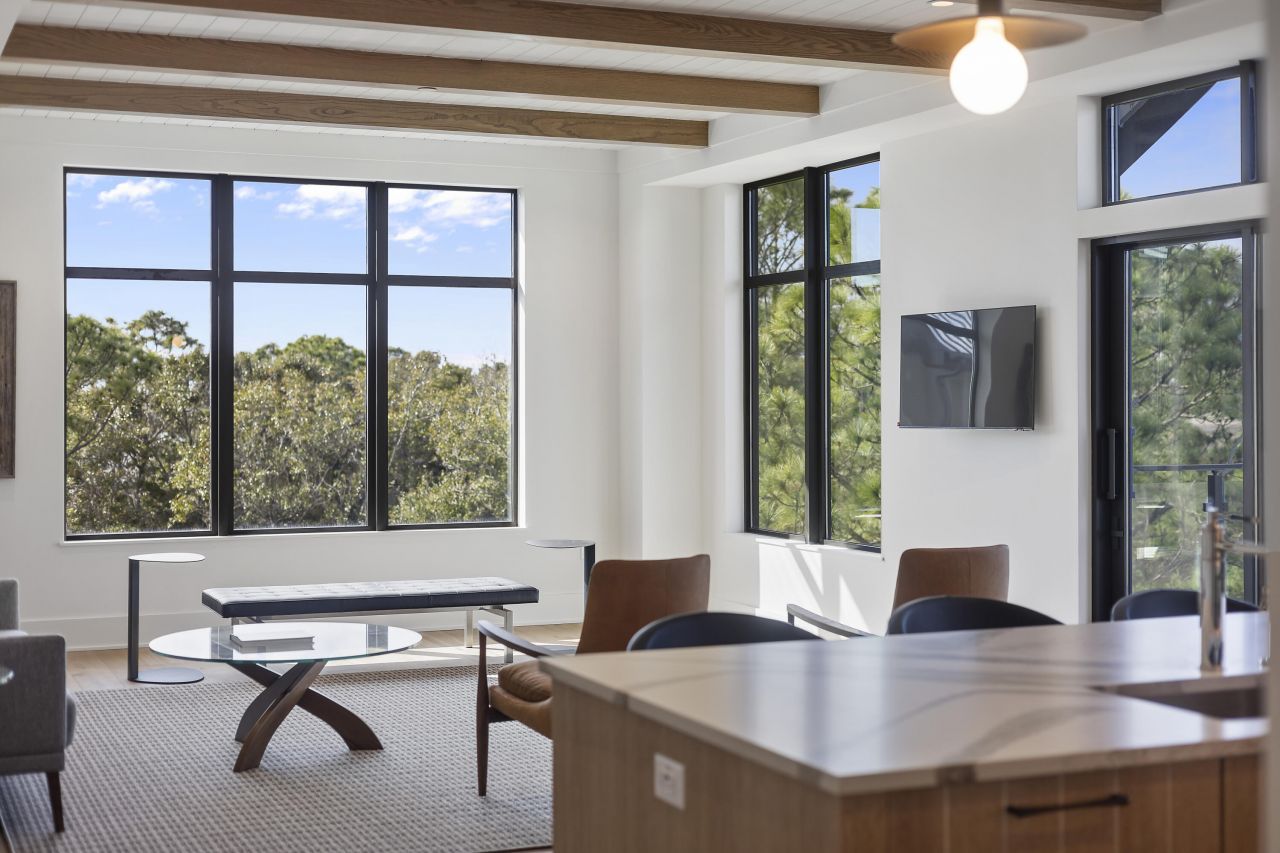 5444 Southern Pines Lane Photo 6