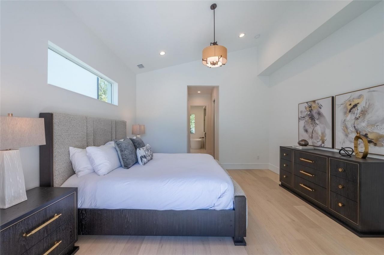 2446 Floyd Street, Sarasota, FL 34239 Photo