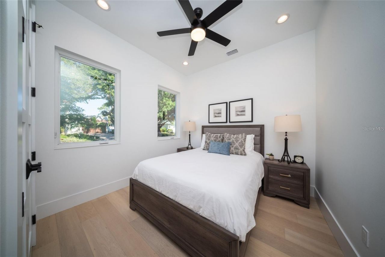 2446 Floyd Street, Sarasota, FL 34239 Photo