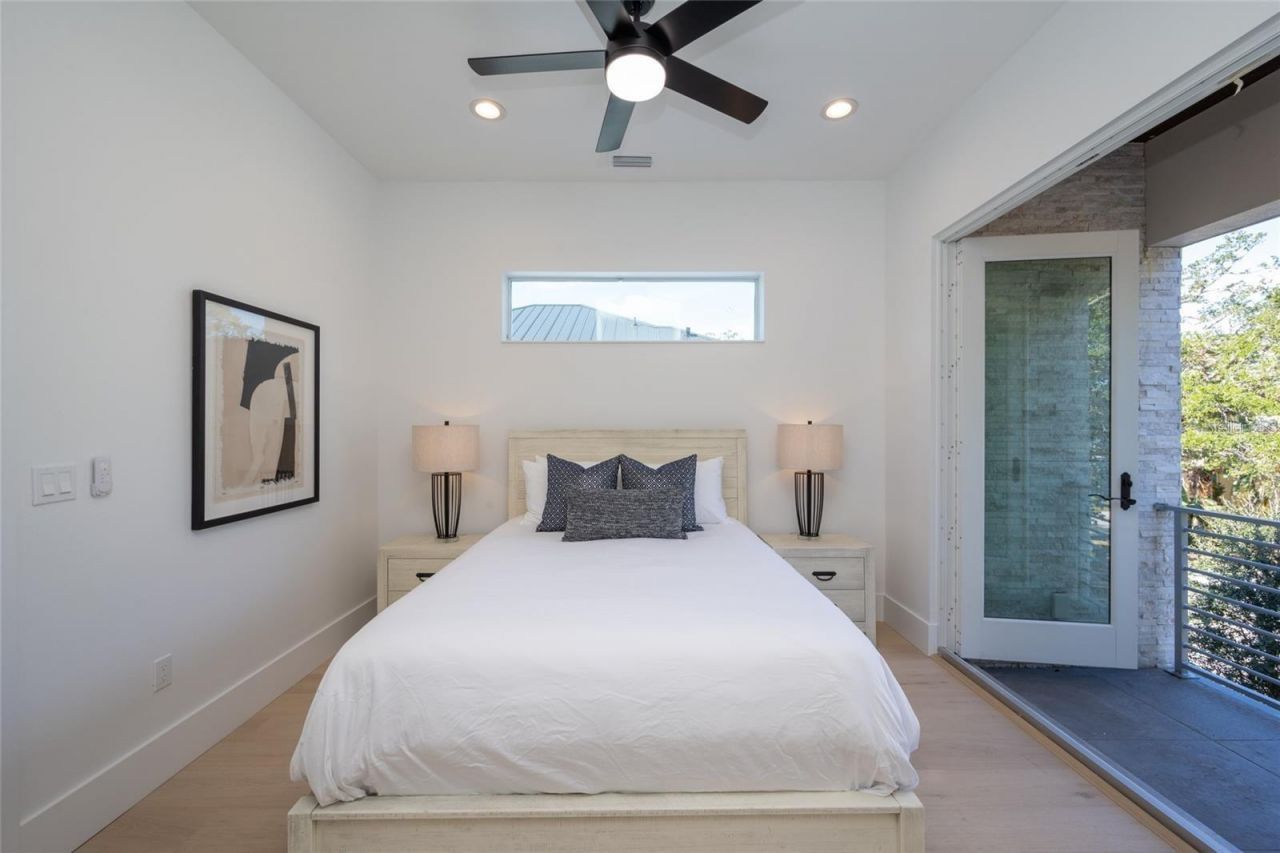 2446 Floyd Street, Sarasota, FL 34239 Photo