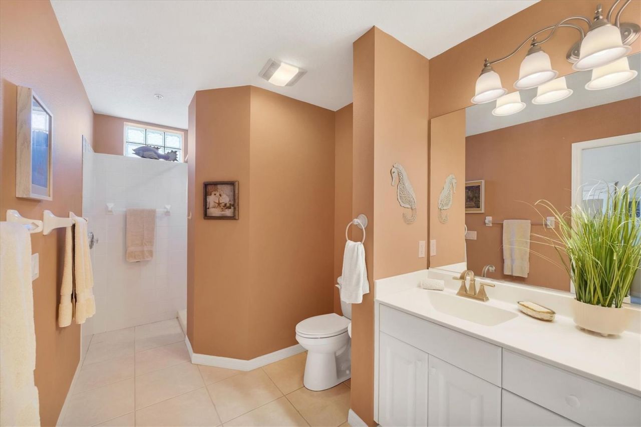 107 Woodbridge Drive, Unit 102, Venice, FL 34293 Photo