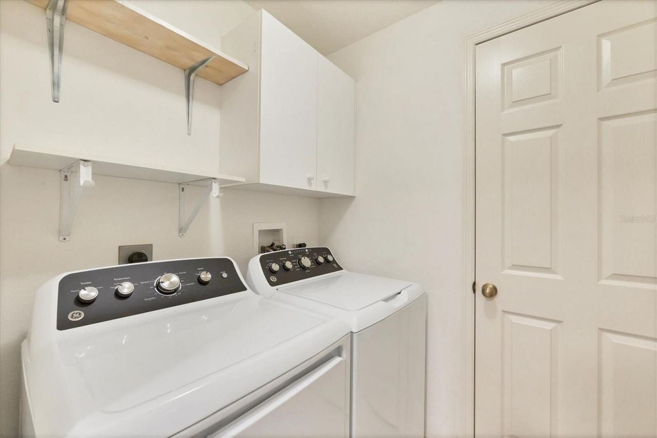 107 Woodbridge Drive, Unit 102, Venice, FL 34293 Photo