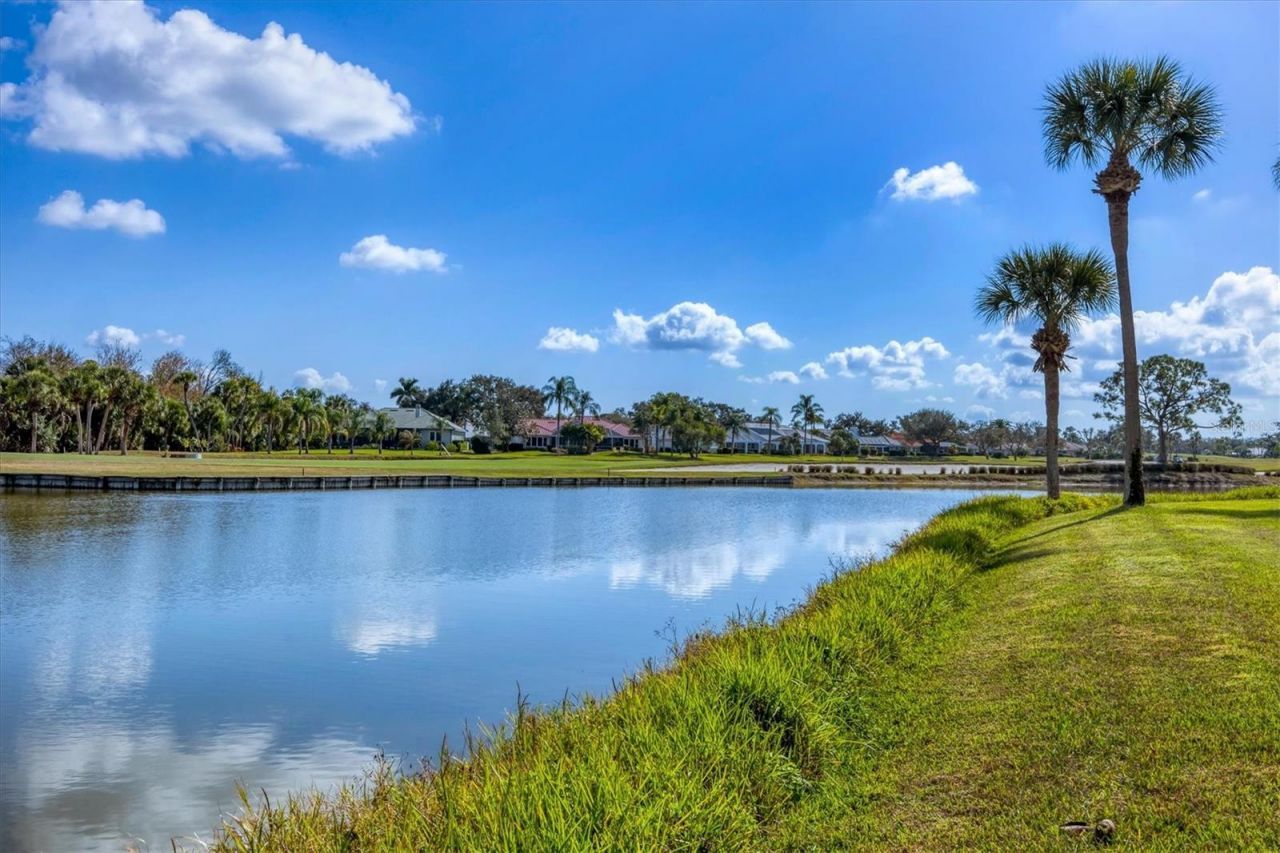 107 Woodbridge Drive, Unit 102, Venice, FL 34293 Photo