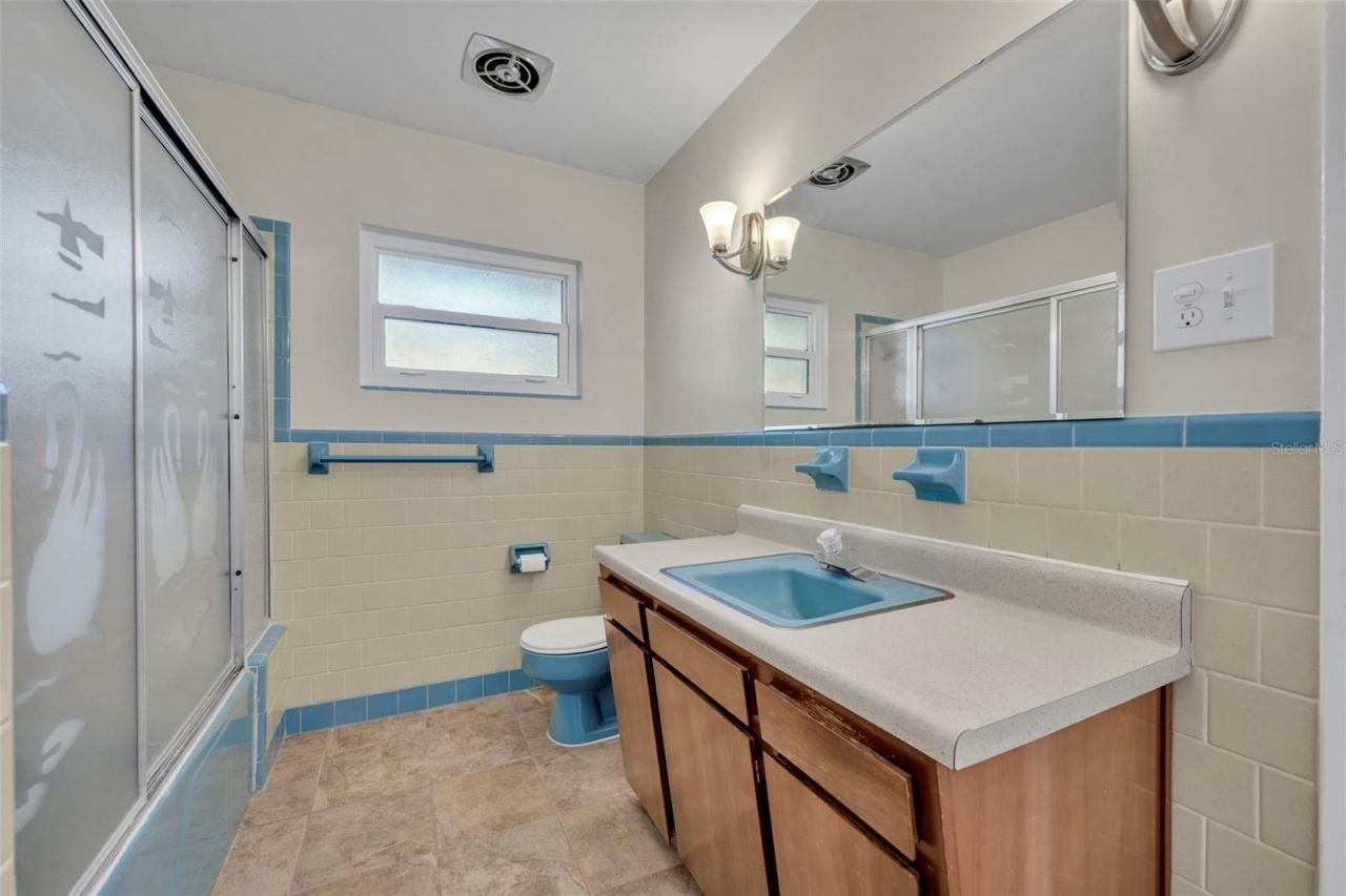 119 Lake Drive, Oviedo, FL 32765 Photo