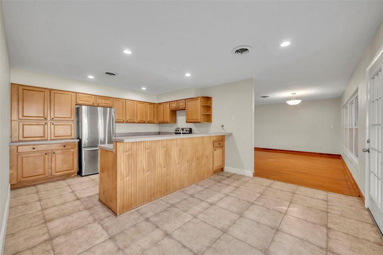 119 Lake Drive, Oviedo, FL 32765 Photo